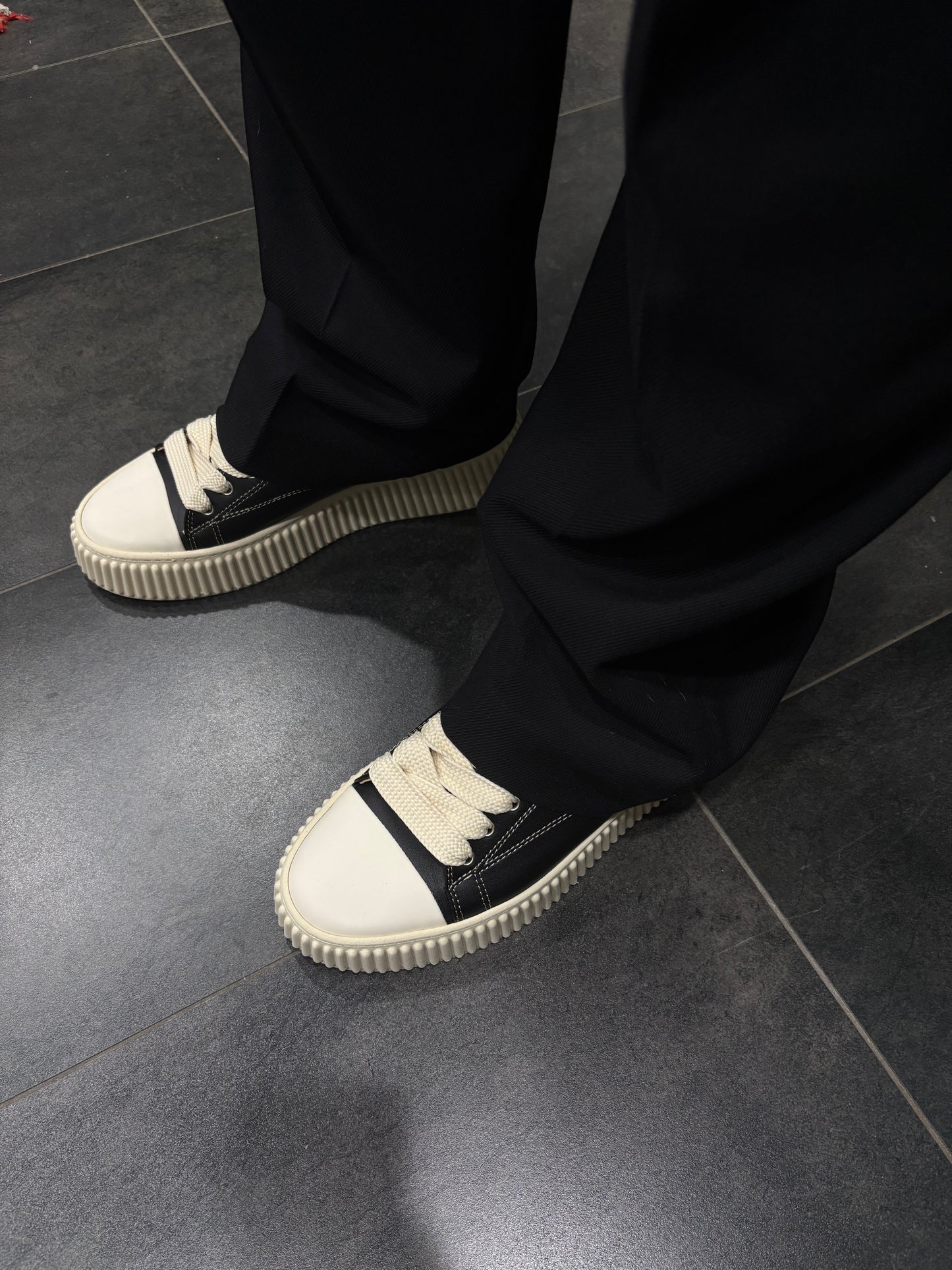 Scarpa in pelle nero