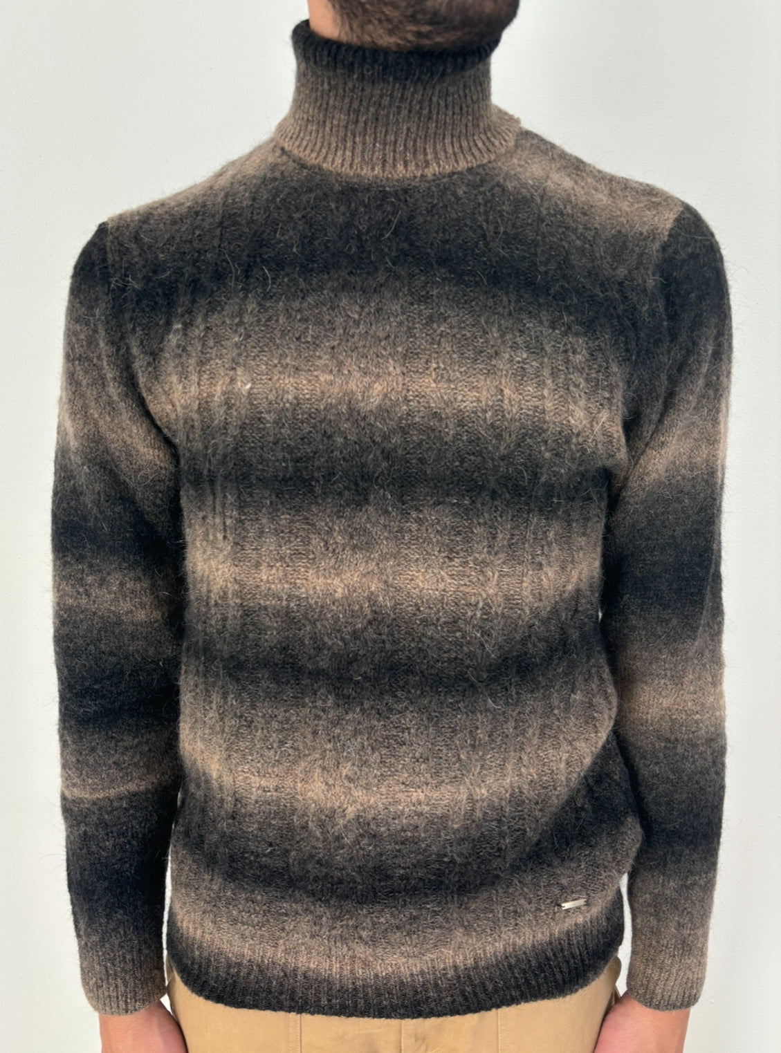 Maglia collo alto Dark by Gianni Lupo