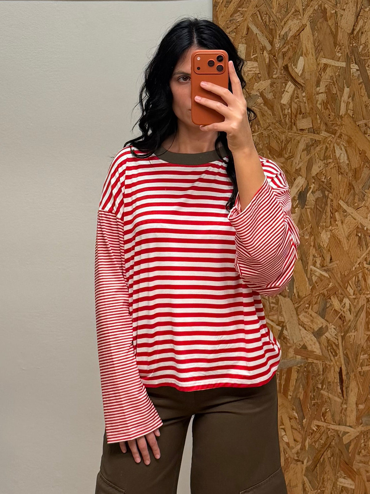 T-SHIRT MANICA A CAMPANA