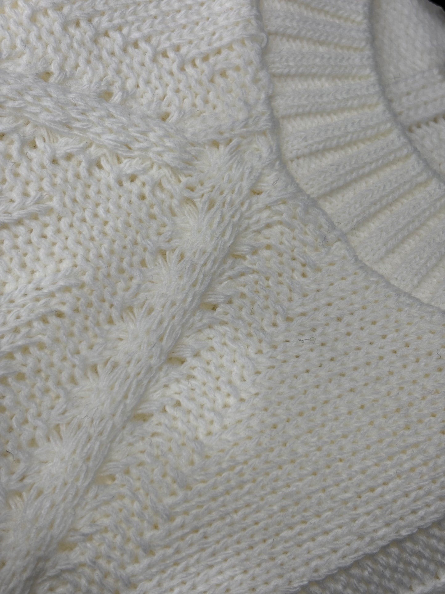 MAGLIONE GIROCOLLO CON ROMBI