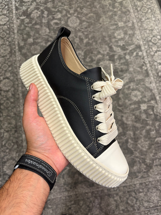 Scarpa in pelle nero