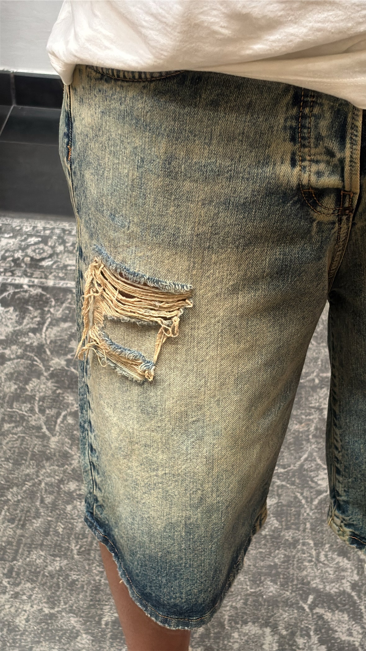 BERMUDA DENIM EFFETTO SLAVATO