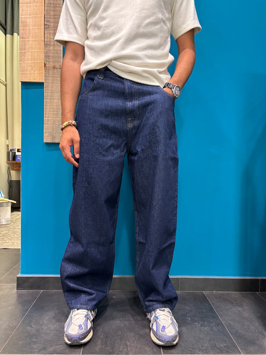 JEANS A VESTIBILITÀ AMPIA